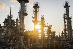 Marathon creates top U.S. refiner with $23 bln Andeavor deal