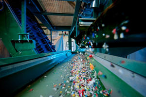Recyclates from mtm save approximately 30% of CO2 emissions compared to virgin materials. Copyright: mtm plastics